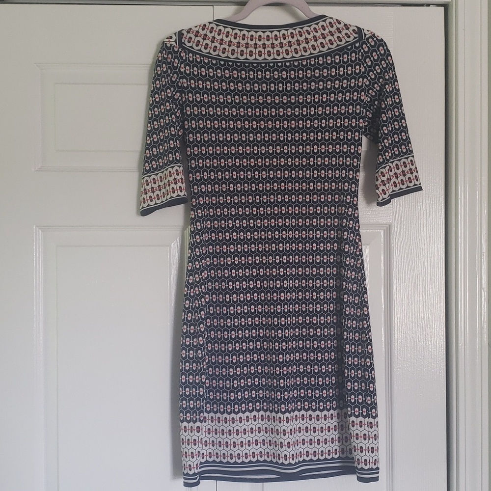 Dress - Picture 4 of 4